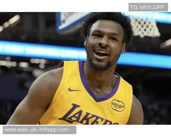 夸梅谈库里成长经历与训练态度布朗尼是否只沉迷游戏机成长