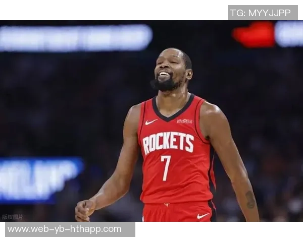 杜兰特37岁成火箭队史最年长全明星球员展现超强实力与梦想滑翔机般飞翔